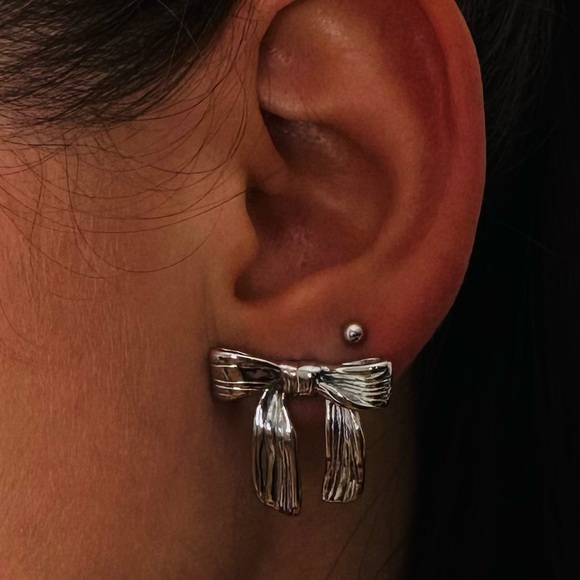 New Bowknot Bow Stud Earrings silver - Picture 3 of 4